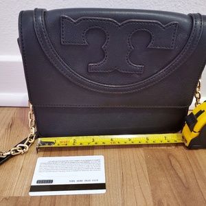 Authentic Tory Burch small cross body purse
